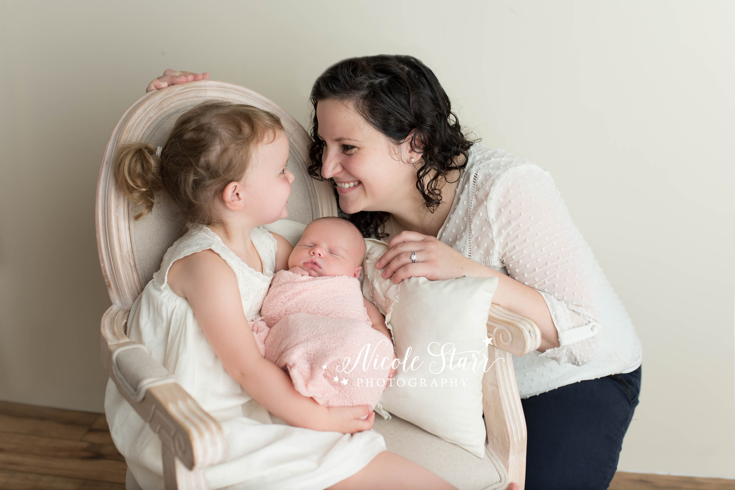 Mother and top newborn outfits